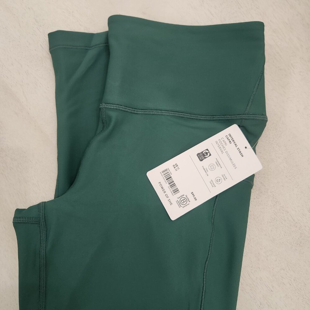 Athleta Interval Stash Capri M Legging Green NWT